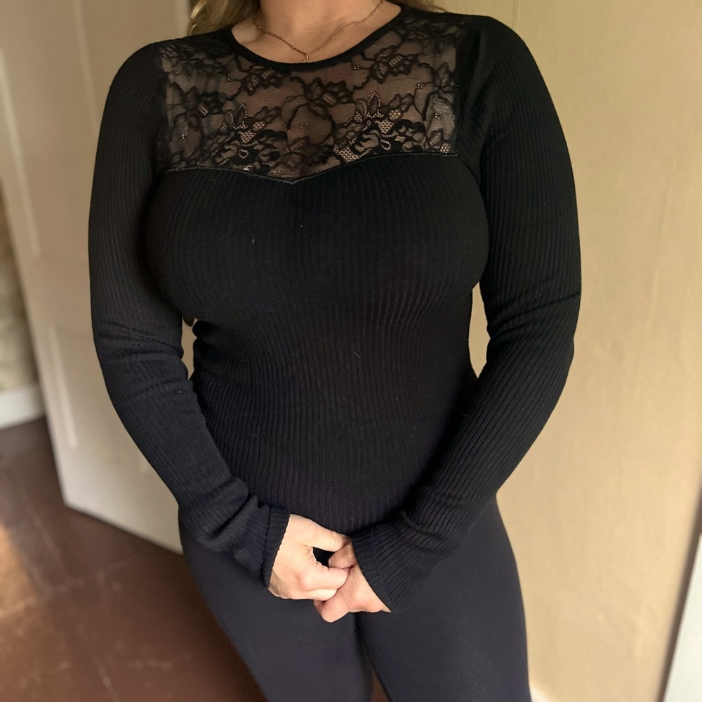 Express lace long sleeve